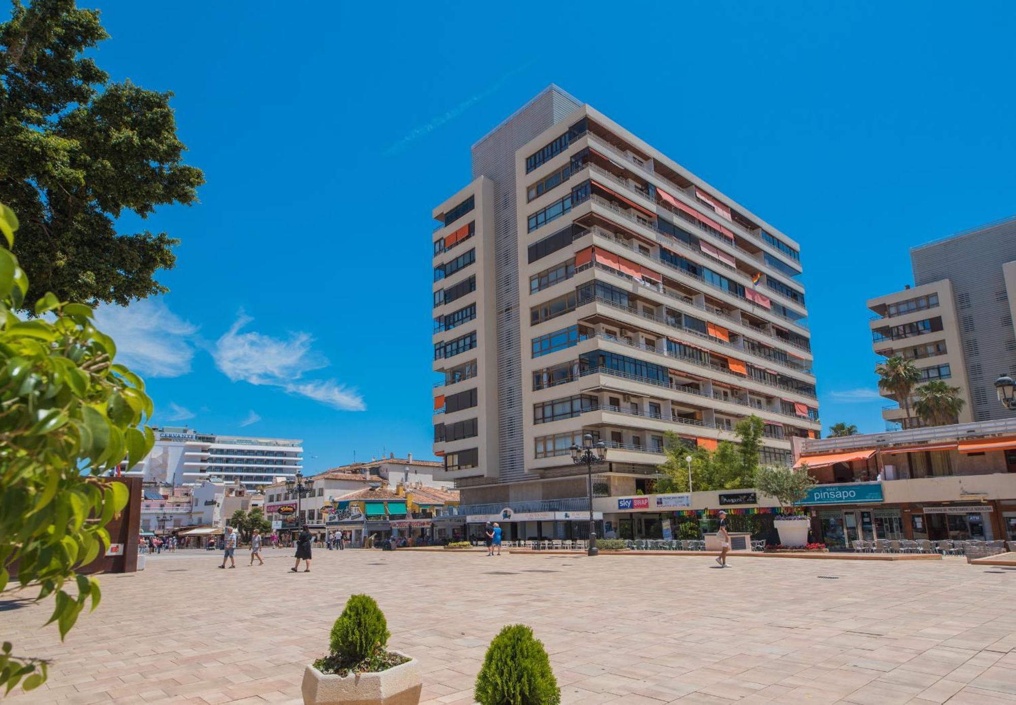 Nogalera Party&Beach Select Torremolinos Kültér fotó